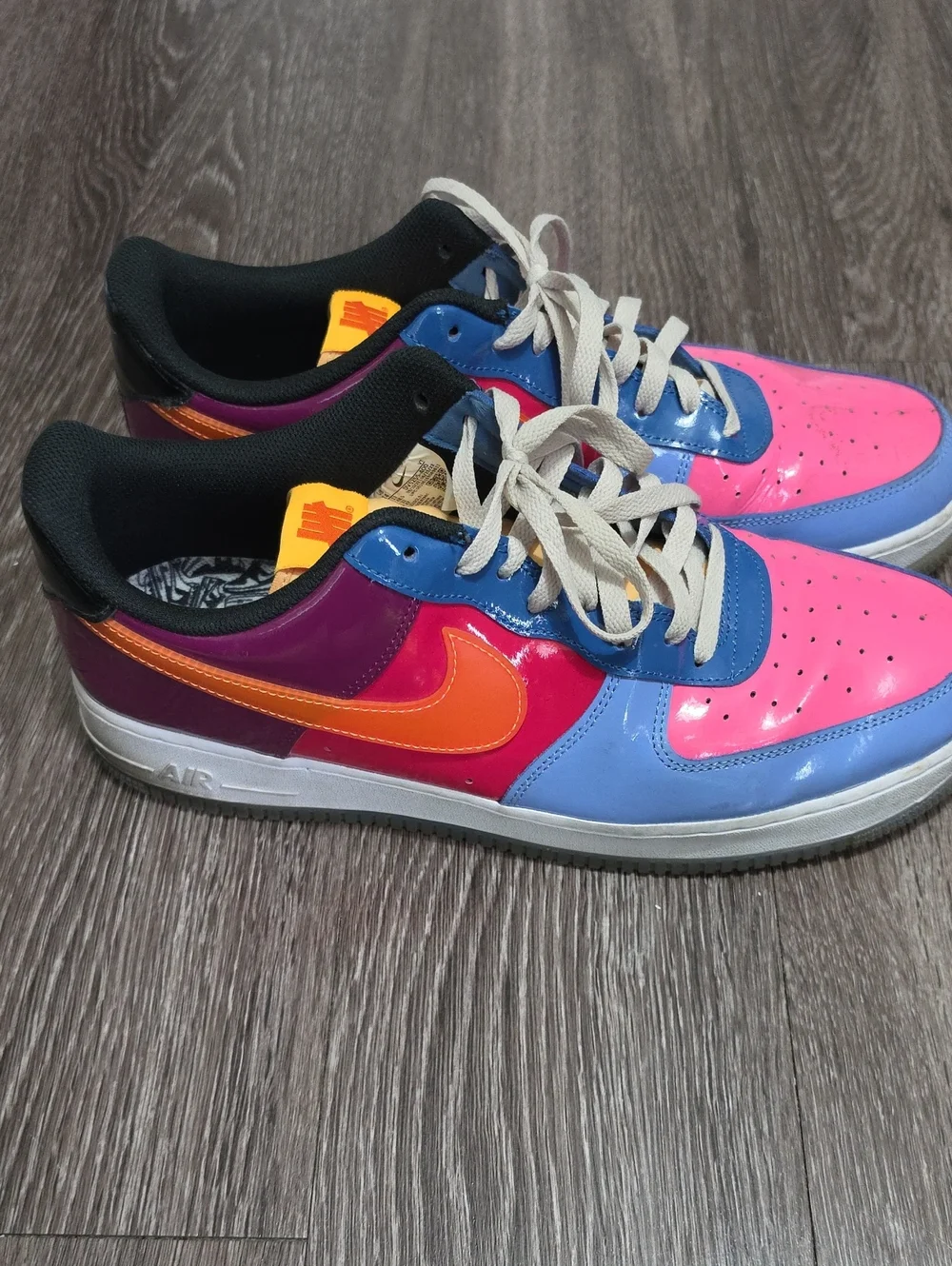 Nike eye catching